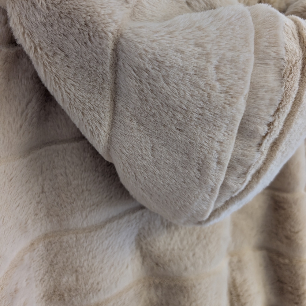 Stella Tweed Tan Faux Fur Jacket - Picture 5 of 5